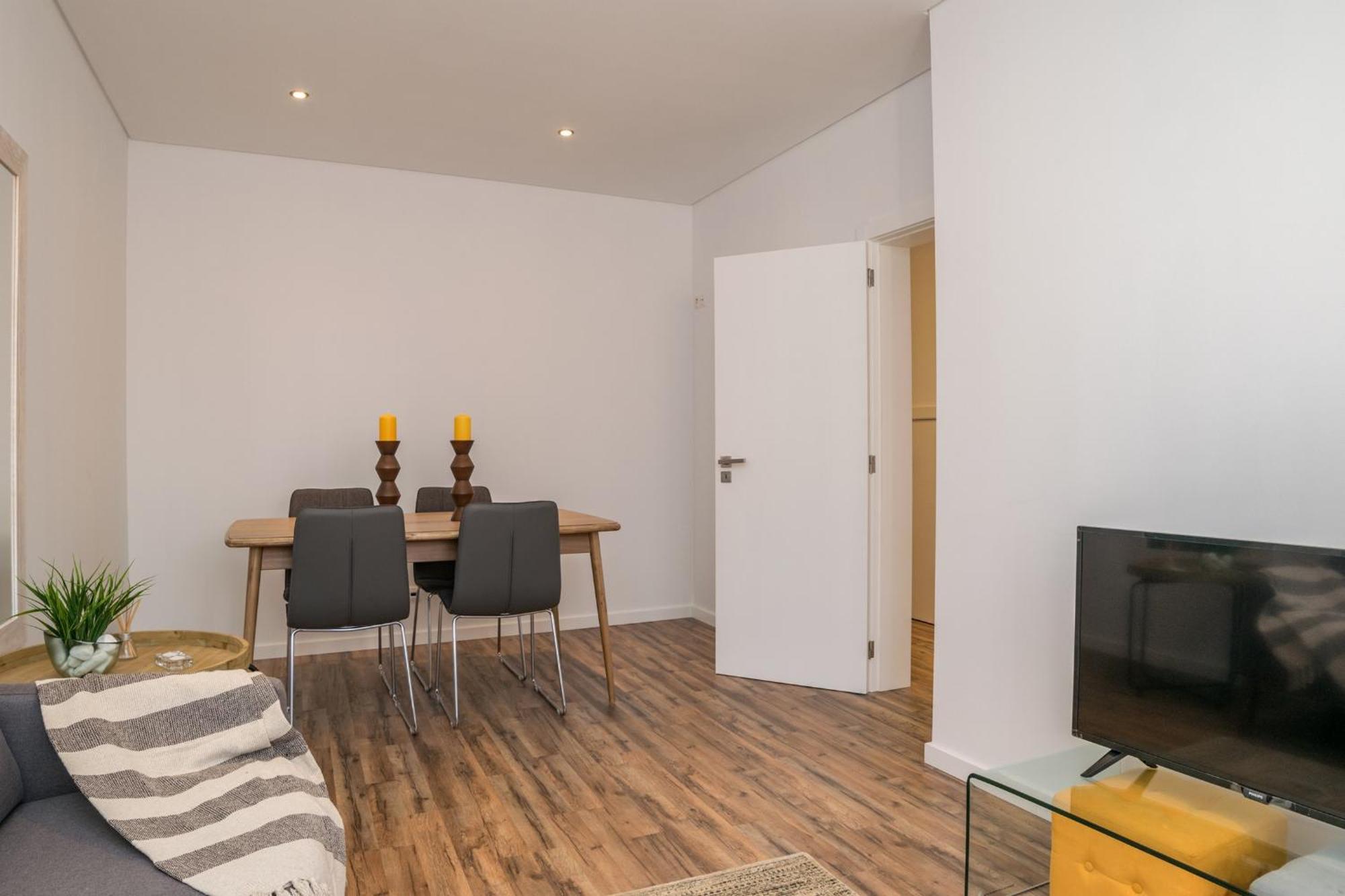 Akisol Faro Sunshine Apartment Bagian luar foto
