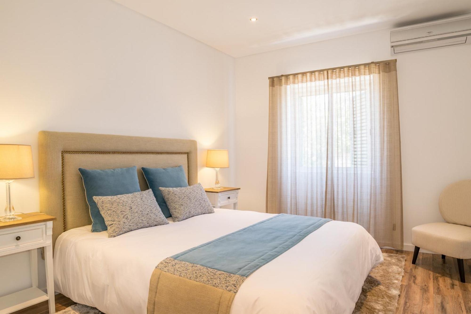 Akisol Faro Sunshine Apartment Bagian luar foto