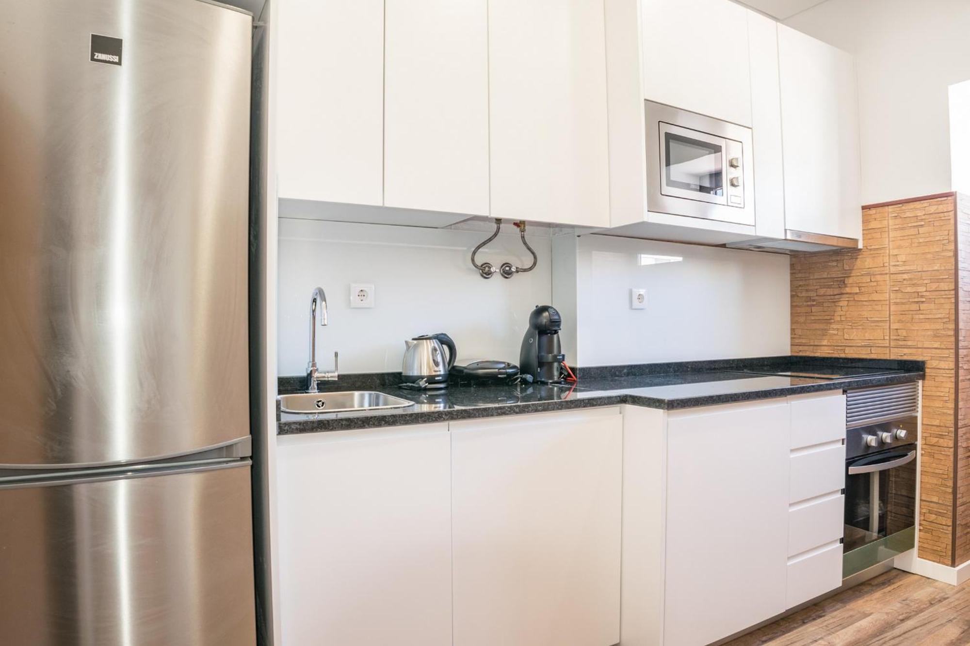 Akisol Faro Sunshine Apartment Bagian luar foto